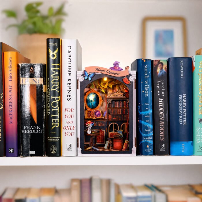 Magic Chamber Book Nook - Image 9