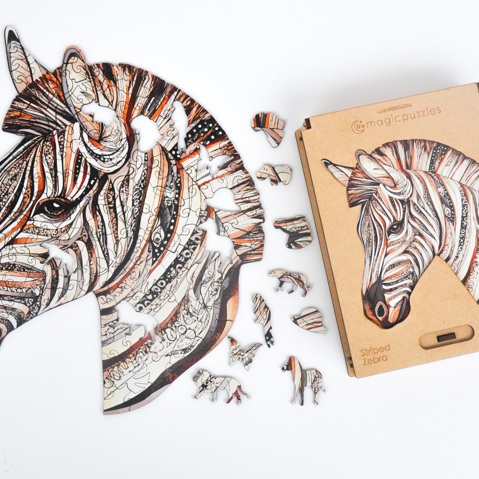 striped_zebra_6-scaled-1 Puzzle Zebra Dungată - imagine 1